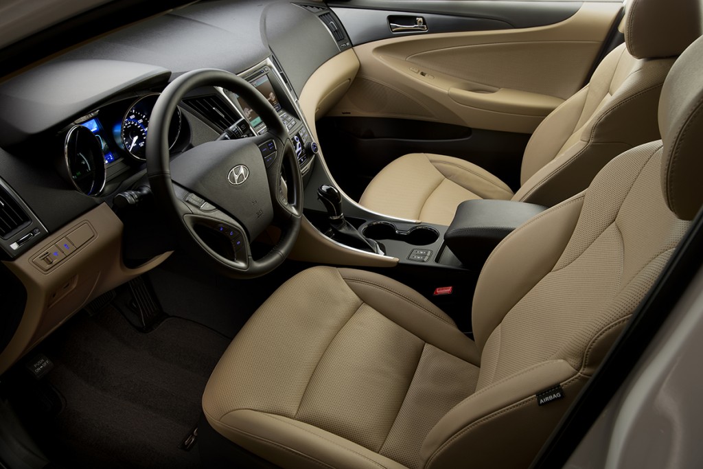 The Sonata's well-built, nicely styled cabin is one of its strong points that have won praise since the current generation car was introduced in 2009.